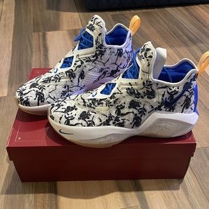 Lebron Solider XIV Basketball Shoes Size 11.5 Mens NIB